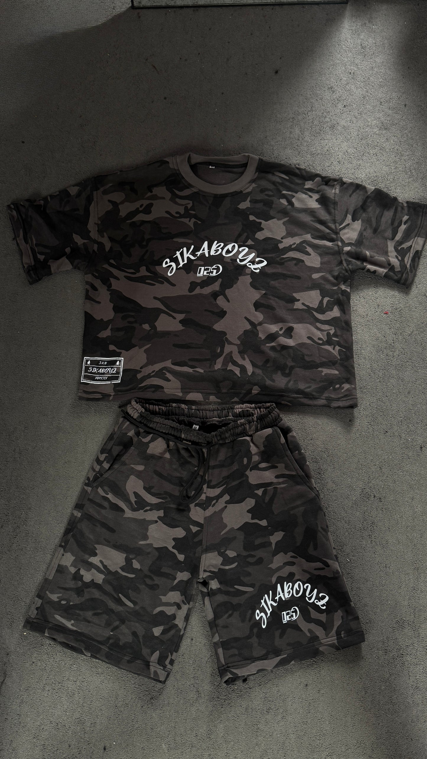 Sika Camo Top