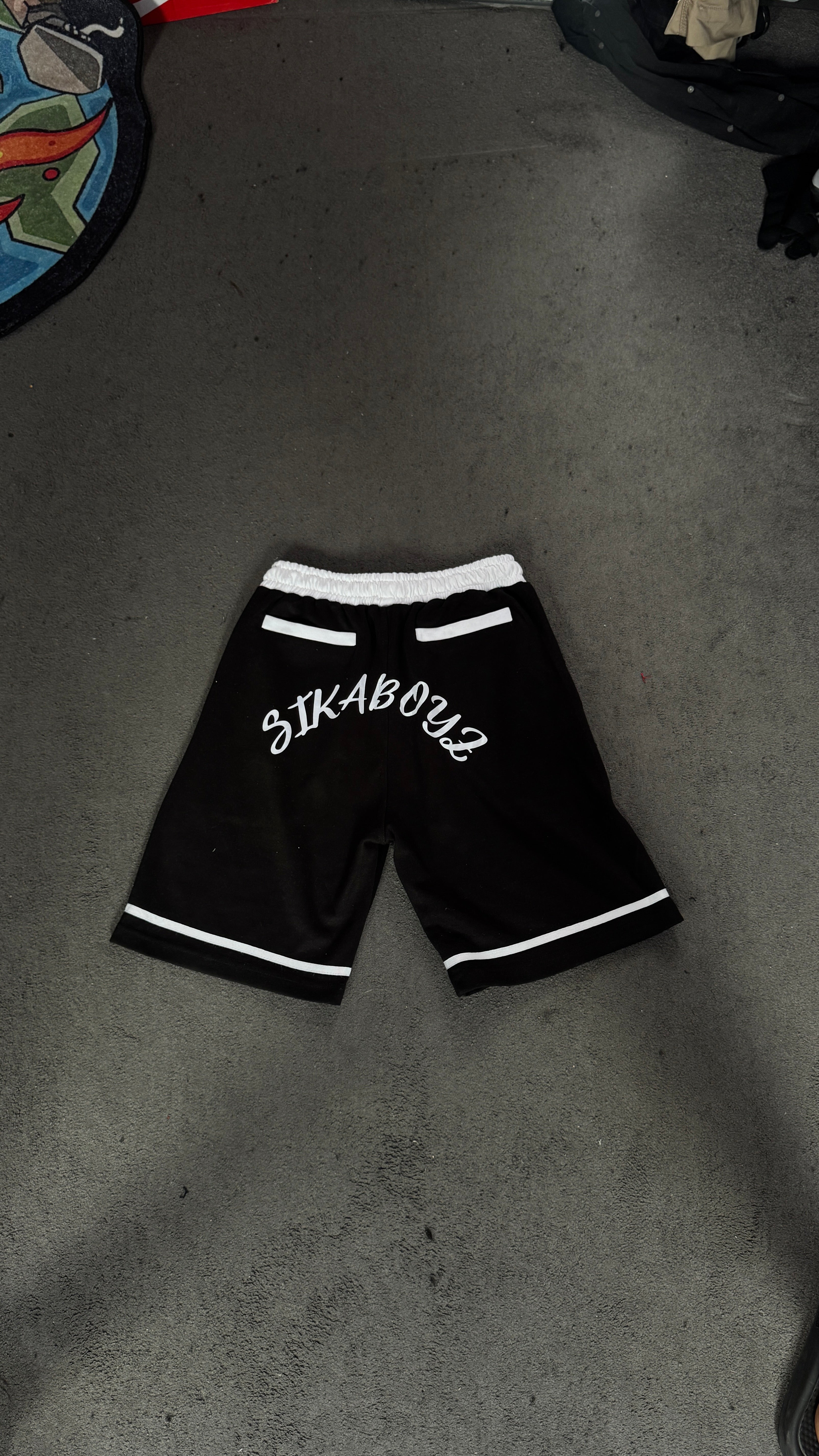 Sika Shorts